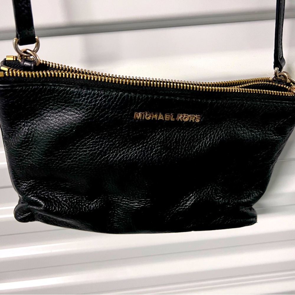 Black Michael Kors purse